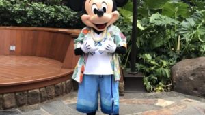 【アウラニディズニー】日帰りで楽しむ！ミッキーたちと写真が撮れる朝食の予約方法からハワイ限定お土産グッズまで