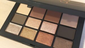 【NARS スキンディープアイパレット】限定のヌーディーパレットを購入したらメイクが楽しくなった（SKIN DEEP EYE PALETTE）